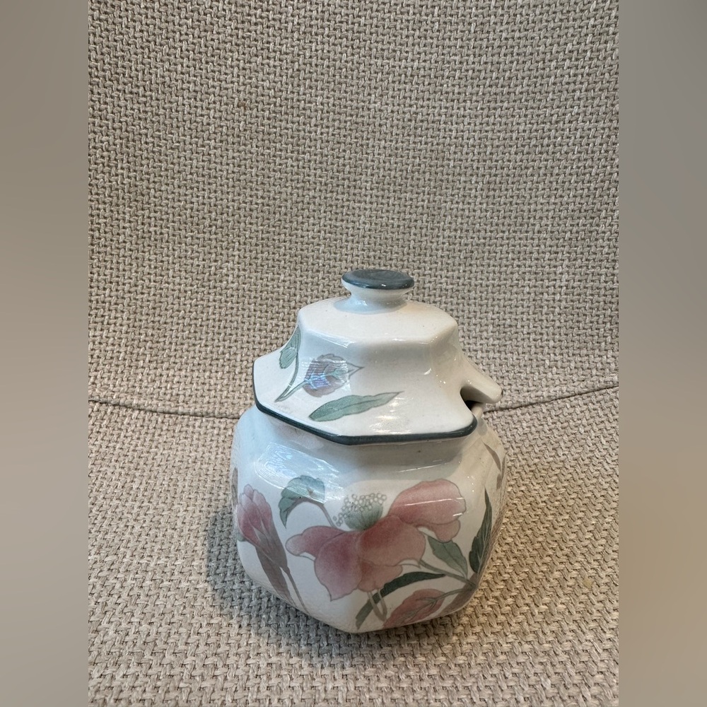 Mikasa Silk Flowers Sugar dish with lid